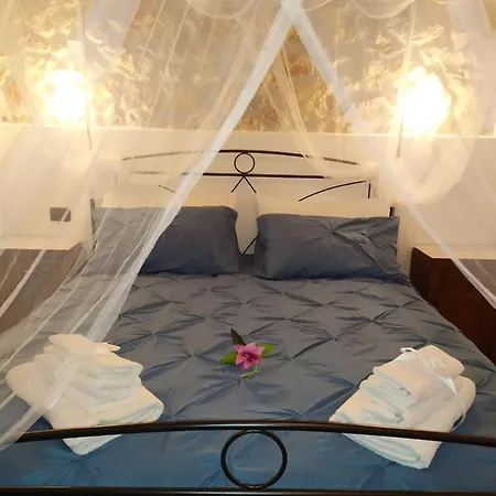 Casetta Degli Etruschi Turistico Apartment *